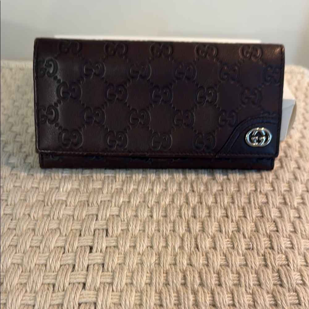 Gucci Dark Brown Embossed Leather Key Holder